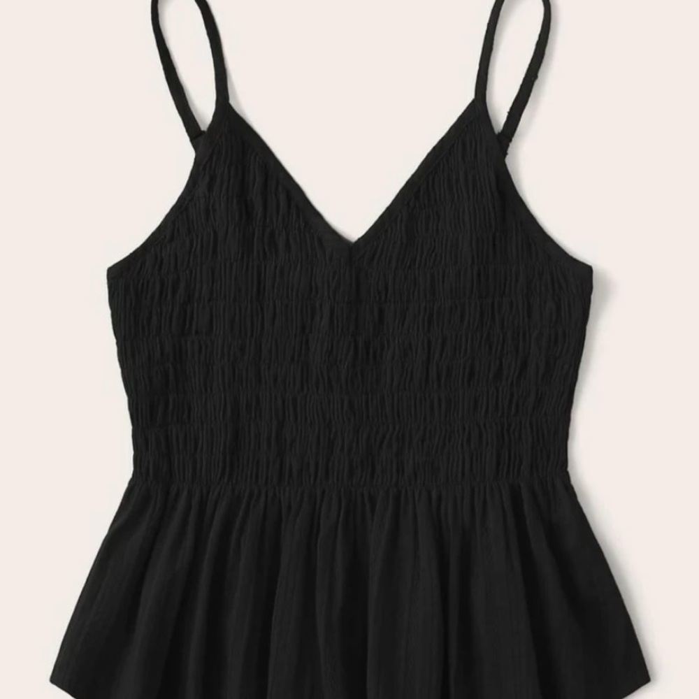 NWOT SHEIN smocked flounce Cami top Sz M I have 2 - Picture 5 of 8